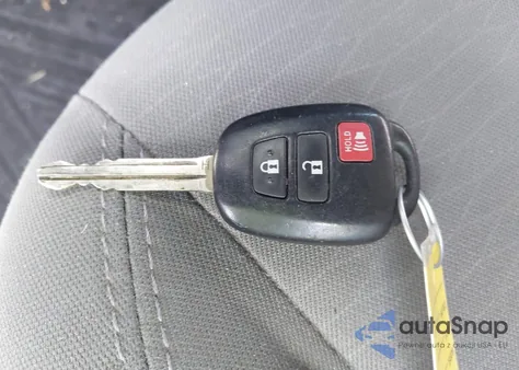 2019 Toyota Tacoma Sr5 z USA, uszkodzony, nr VIN 5TFAX5GN3KX156347